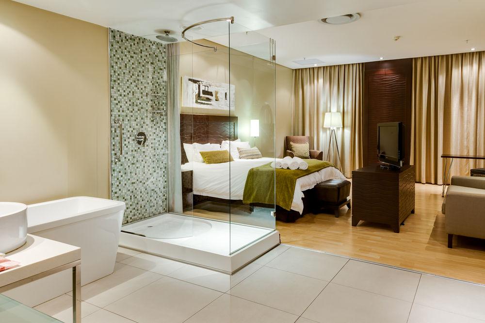 Protea Hotel By Marriott Transit O.R. Tambo Airport Kempton Park Exteriér fotografie