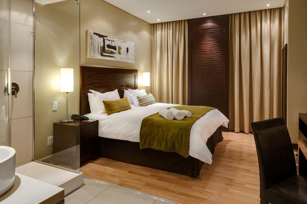 Protea Hotel By Marriott Transit O.R. Tambo Airport Kempton Park Exteriér fotografie