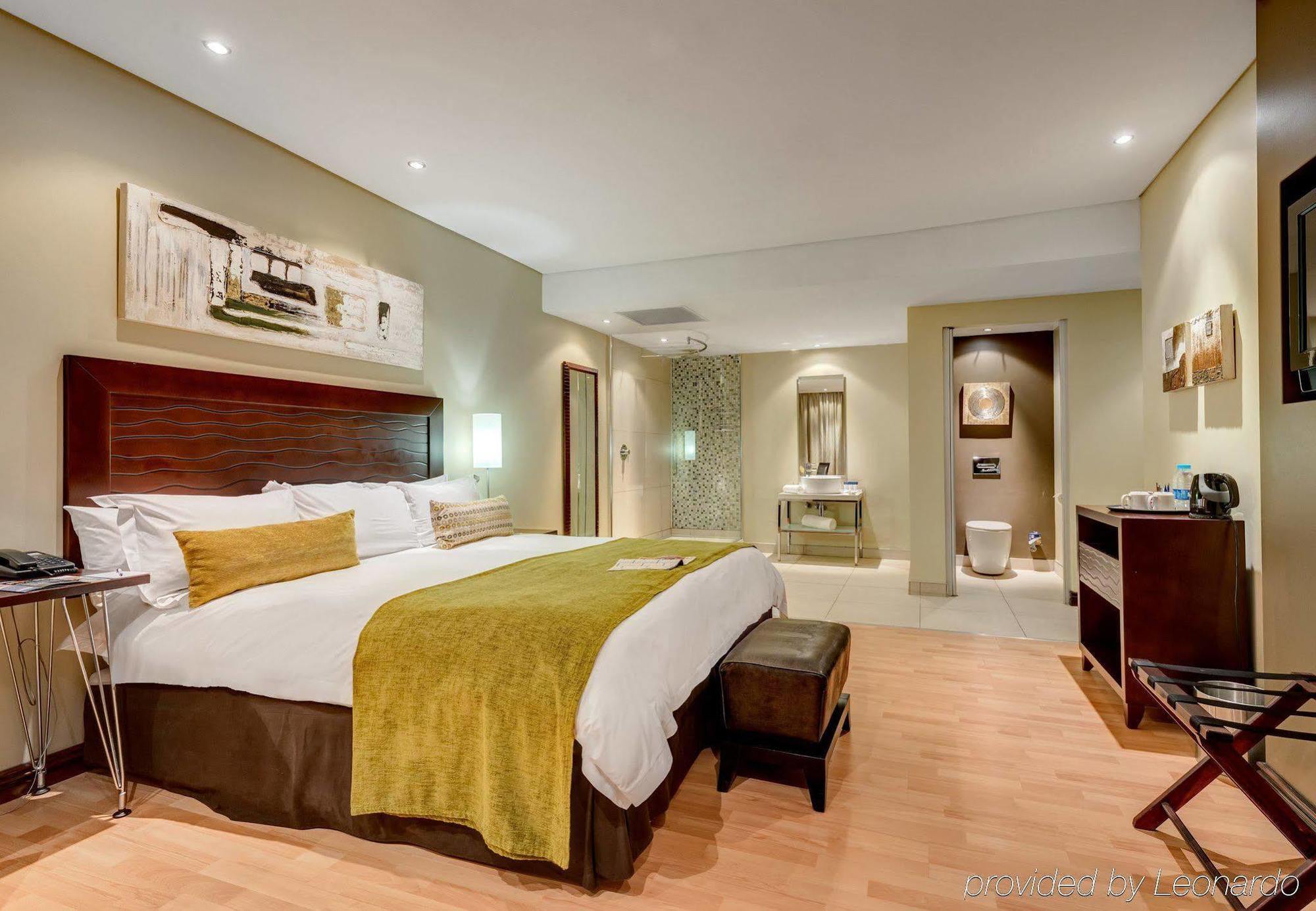 Protea Hotel By Marriott Transit O.R. Tambo Airport Kempton Park Exteriér fotografie