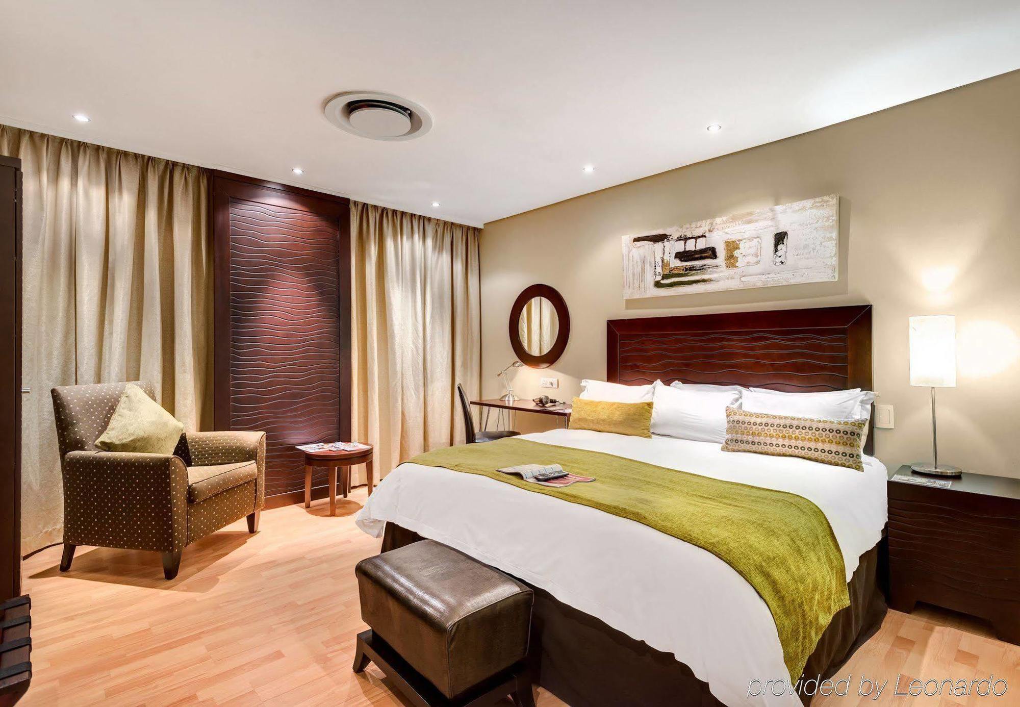 Protea Hotel By Marriott Transit O.R. Tambo Airport Kempton Park Exteriér fotografie